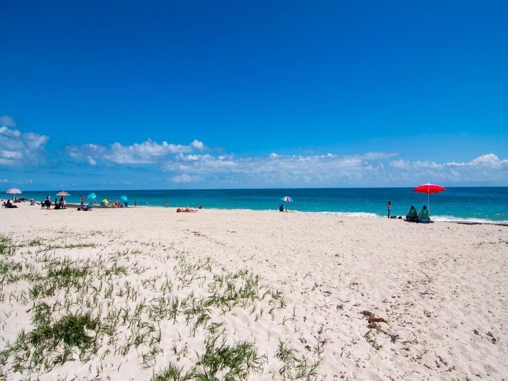 1700 Ocean Drive, Unit 306, Vero Beach, FL 32963 Photo