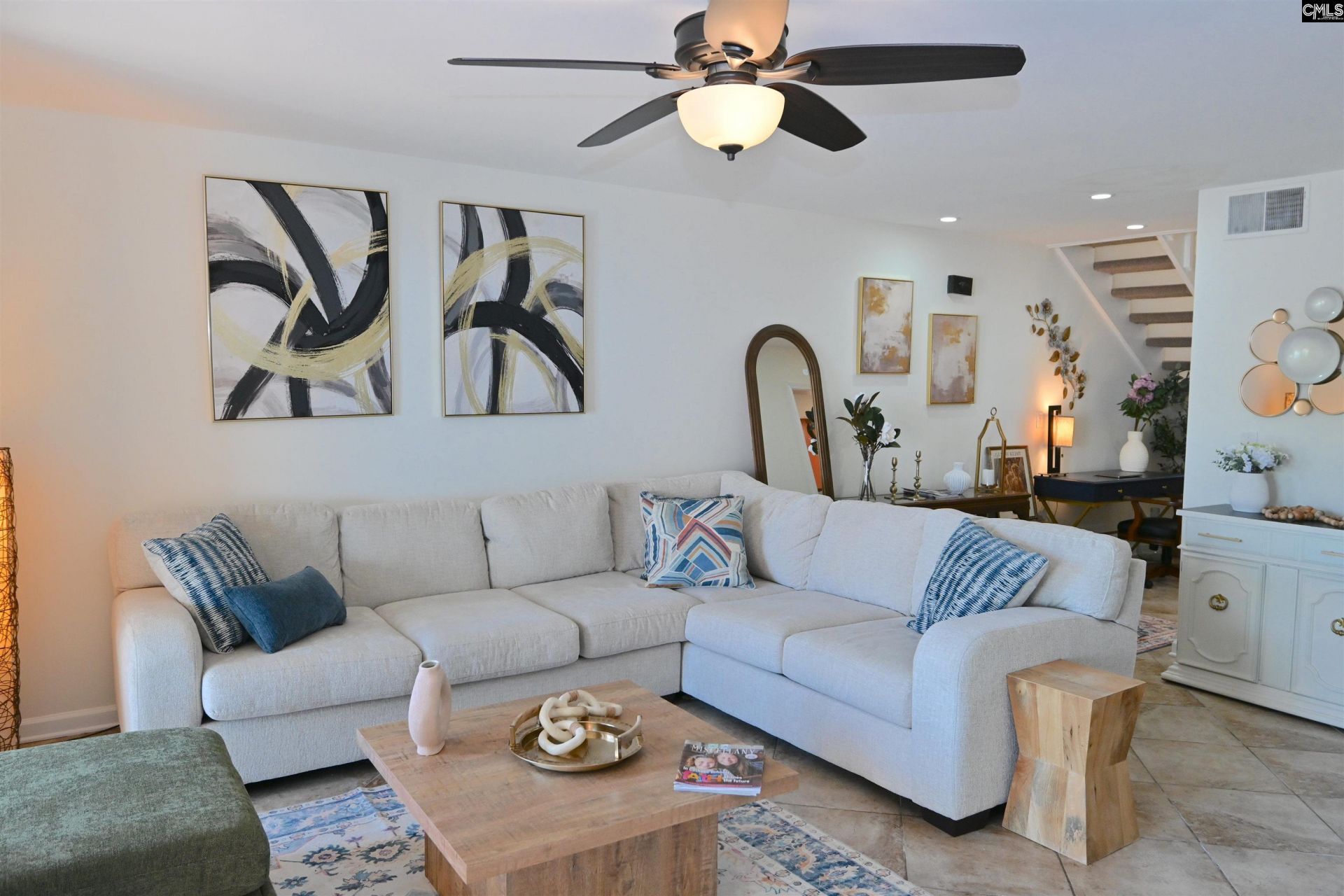 21 Low Hill Lane  Photo 10