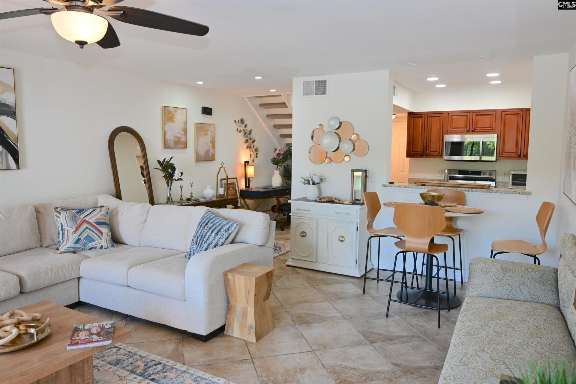 21 Low Hill Lane  Photo 11