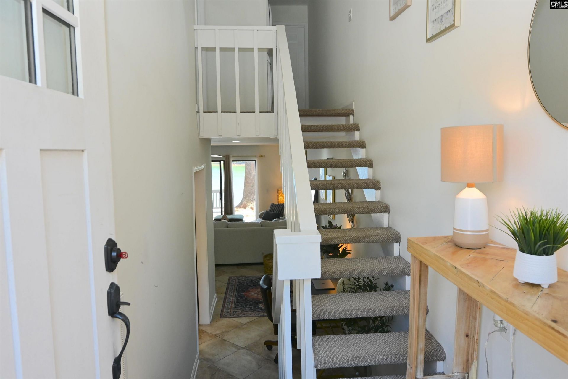 21 Low Hill Lane  Photo 7