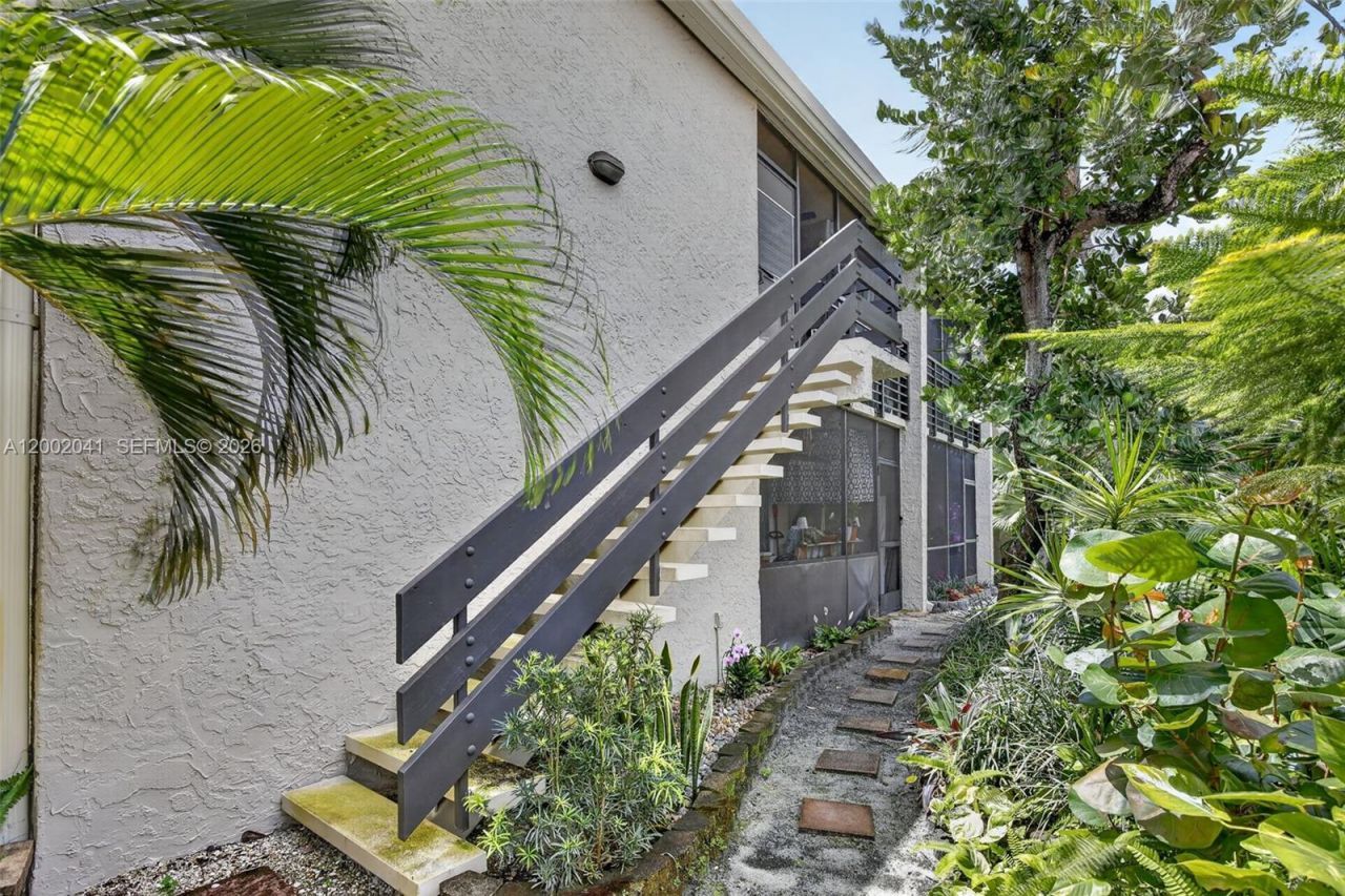 5240 NE 6th Ave , Unit H26, Oakland Park, FL 33334 Photo