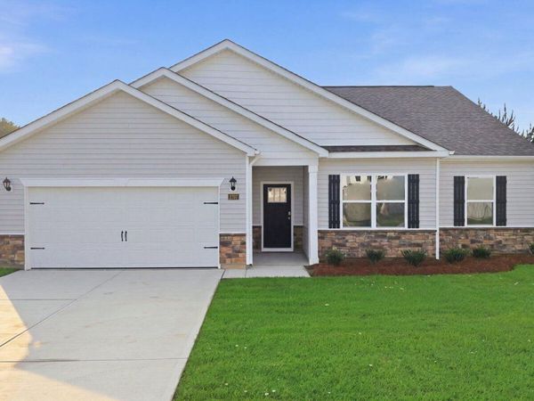 2707 Mindy Way, Winterville, NC 28590