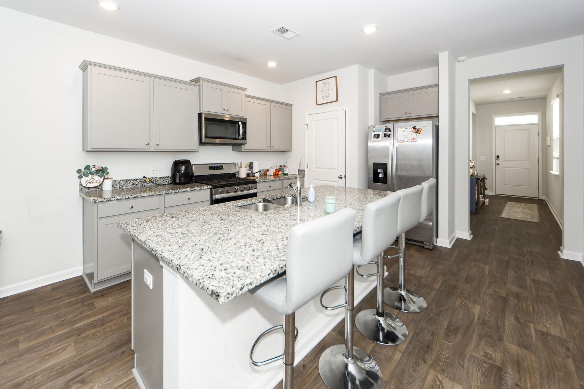 493 Cedarview Road Photo 4