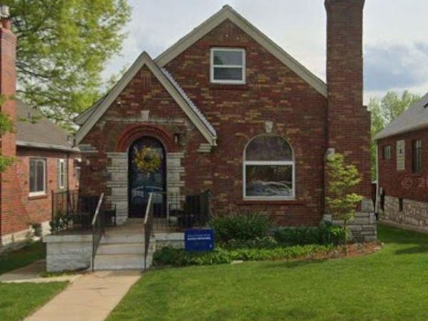 5716 Winona Avenue , St Louis, MO 63109