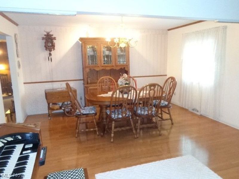 7422 Dogwood Lane, Parma, OH 44130 Photo 15