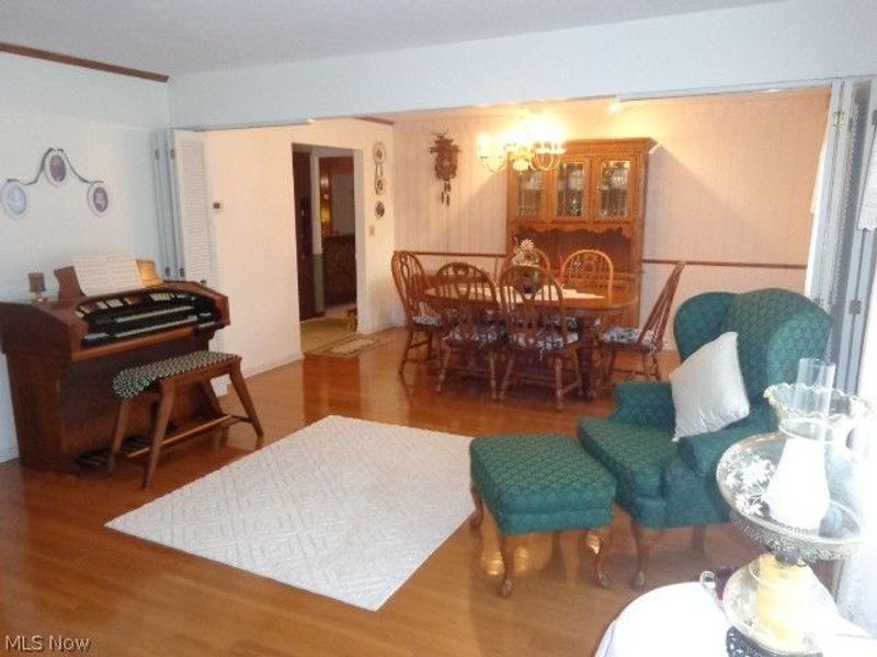 7422 Dogwood Lane, Parma, OH 44130 Photo 16