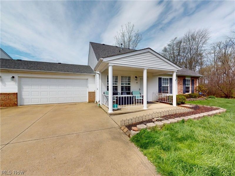 726 North Creek Drive, Painesville, OH 44077 Photo 2