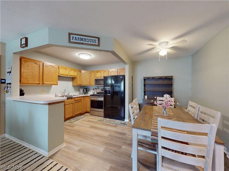 726 North Creek Drive, Painesville, OH 44077 Photo 7