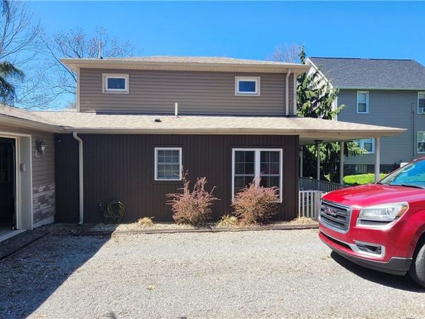 5 W Euclid Ave , New Castle, PA 16105