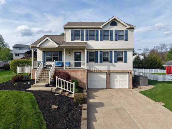 33 Ross Hollow Rd , Pittsburgh, PA 15239
