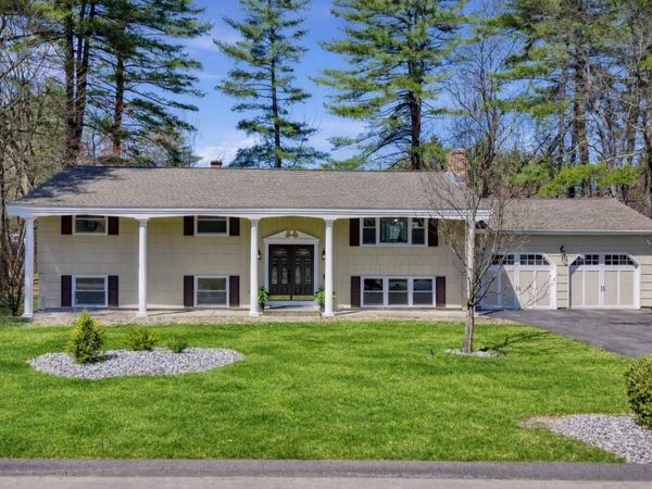 12 Fernwood Drive, Merrimack, NH 03054