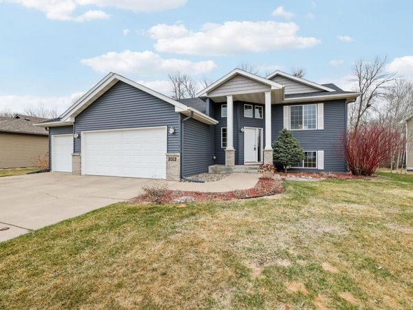2012 4th Street N, Sartell, MN 56377