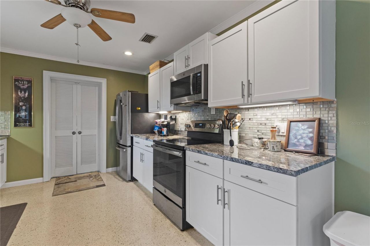 4020 Palm Drive, Punta Gorda, FL 33950 Photo
