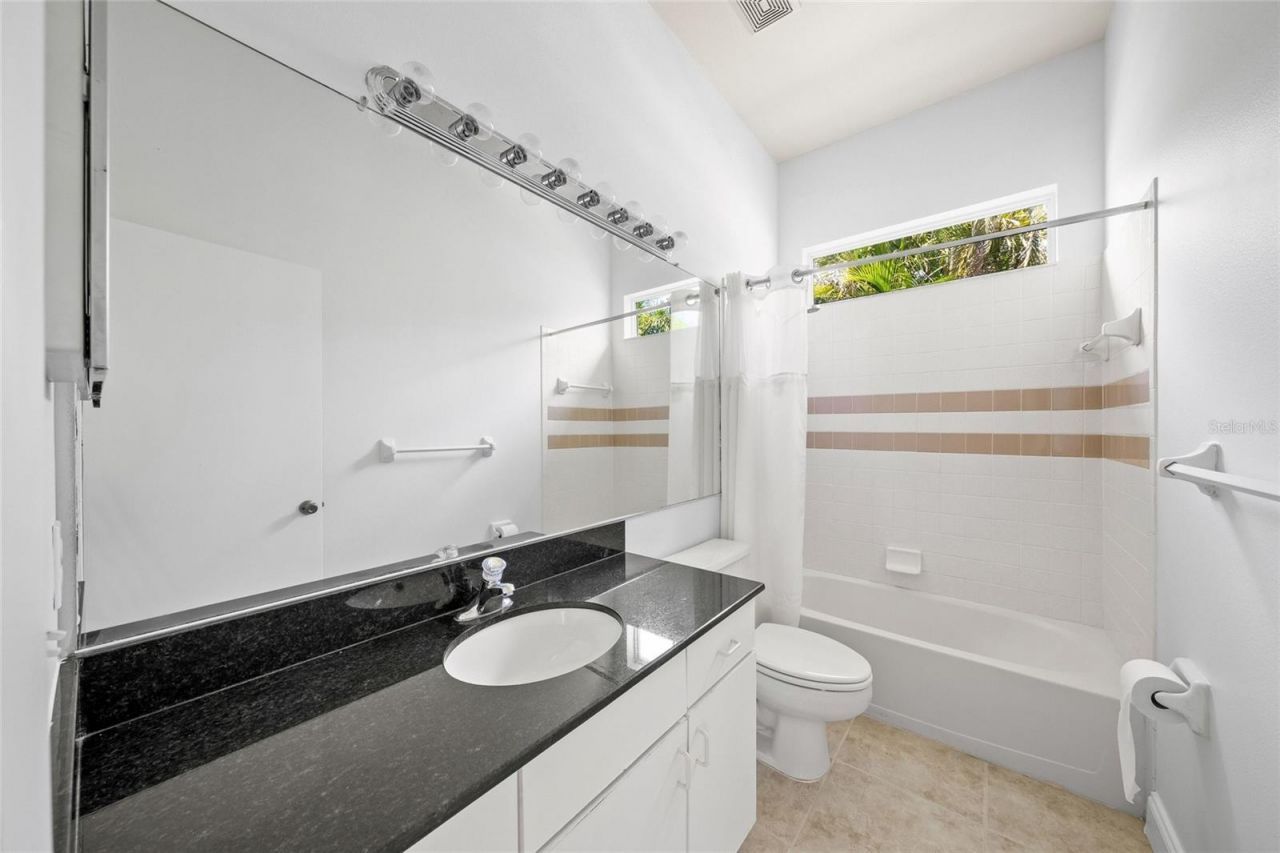 111 41st Street Ne, Bradenton, FL 34208 Photo