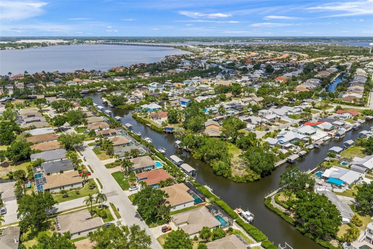 111 41st Street Ne, Bradenton, FL 34208 Photo