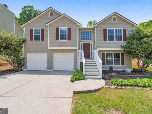 2612 Lake Park Bend, Acworth, GA 30101