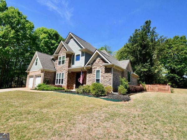 34 Emily Lane, Bogart, GA 30622