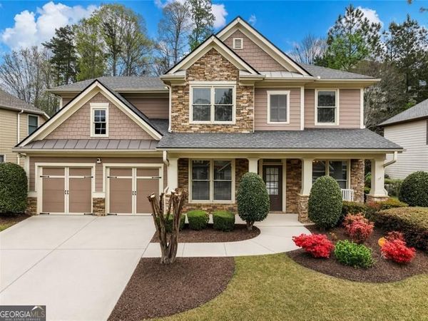 7529 Brookstone Circle, Flowery Branch, GA 30542
