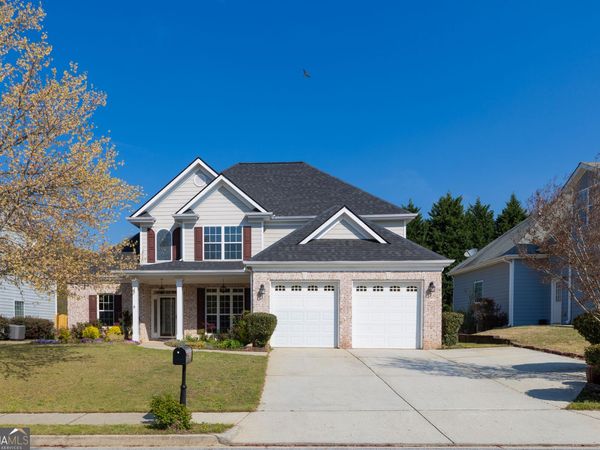 239 Blue Creek Lane, Loganville, GA 30052