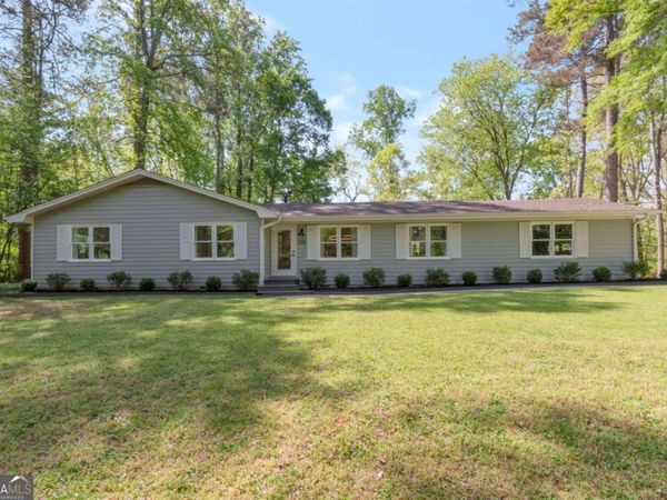 220 Burnie Road, Woodstock, GA 30188