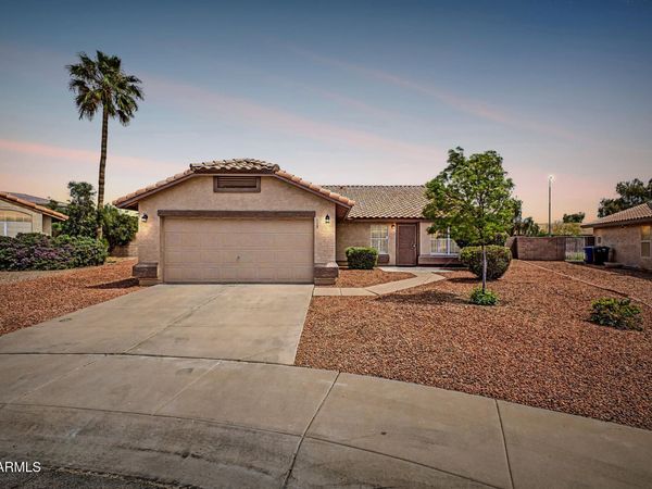 119 S COMANCHE Drive, Chandler, AZ 85224