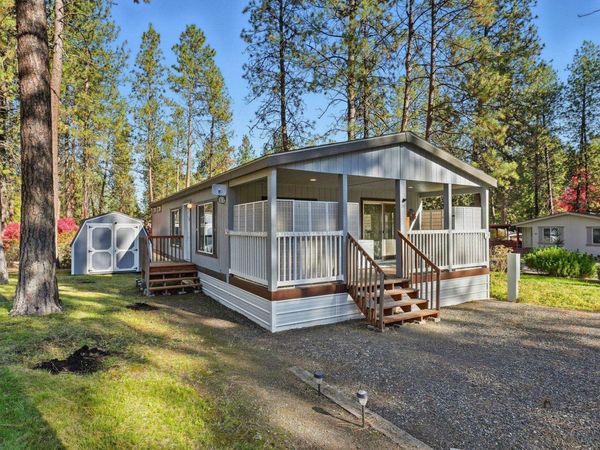 8900 S Mullen Hill Rd, Spokane, WA 99224