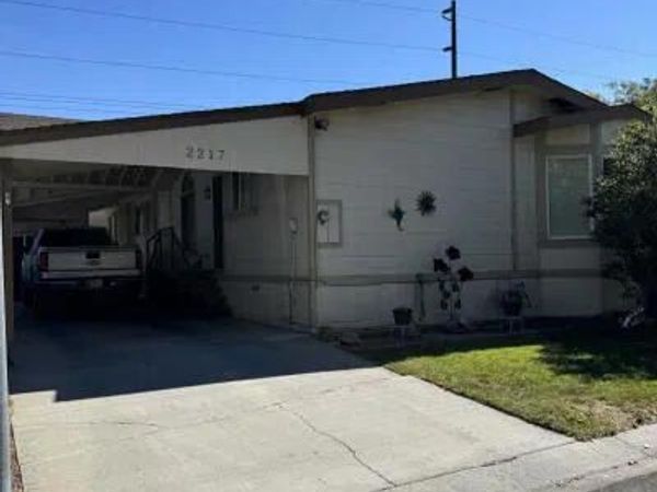 2217 Bordeaux Street, Carson City, NV 89701