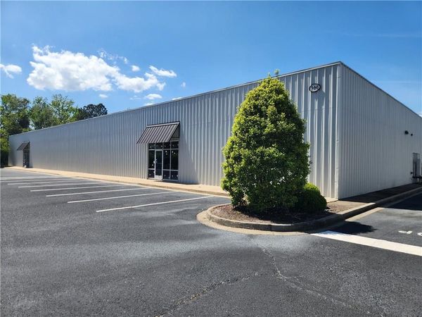 300 Commerce Center Drive, Brunswick, GA 31523