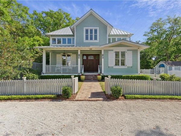 4316 5th Street, St. Simons Island, GA 31522