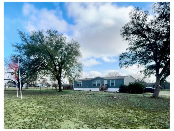 4858 Stanislaus, Adkins, TX 78101