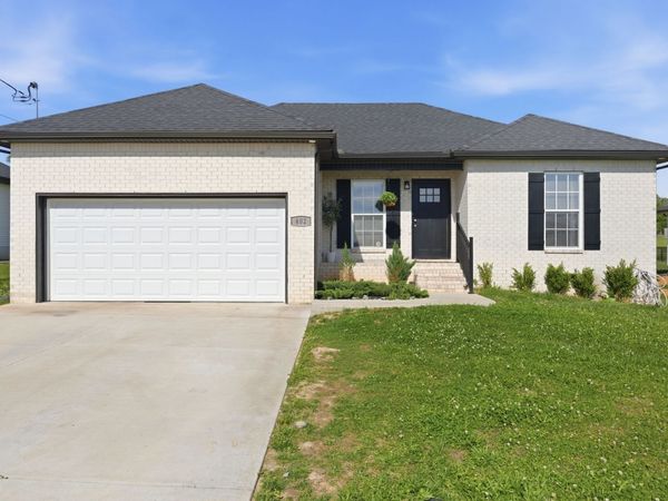 402 Rose Ln , Shelbyville, TN 37160