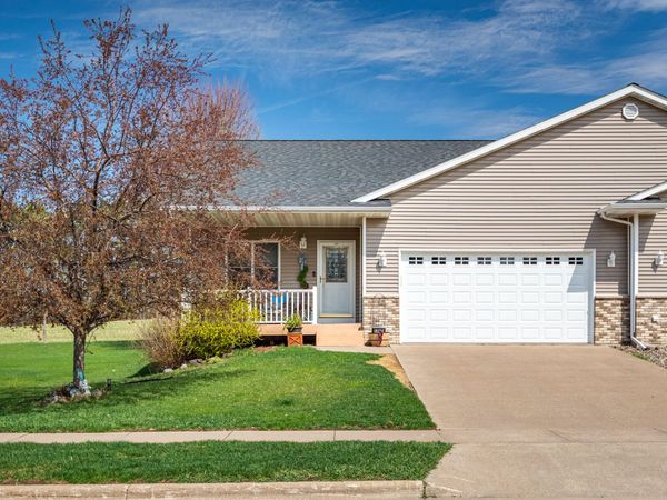 1319 Harvest Cir, Holmen, WI 54636