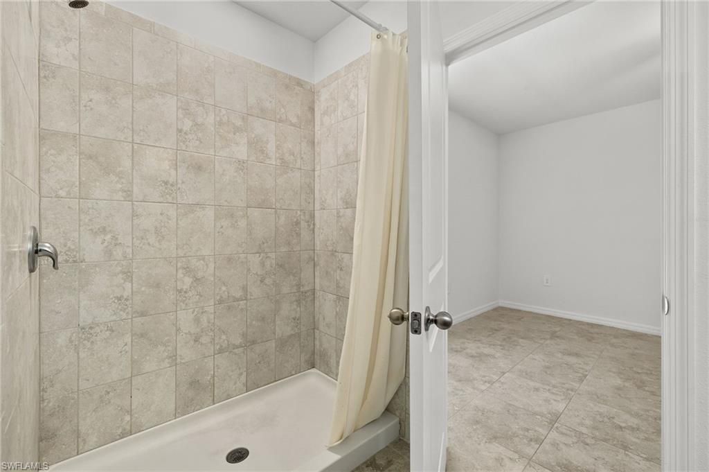 858 Rue Labeau Cir, Fort Myers, FL 33913 Photo