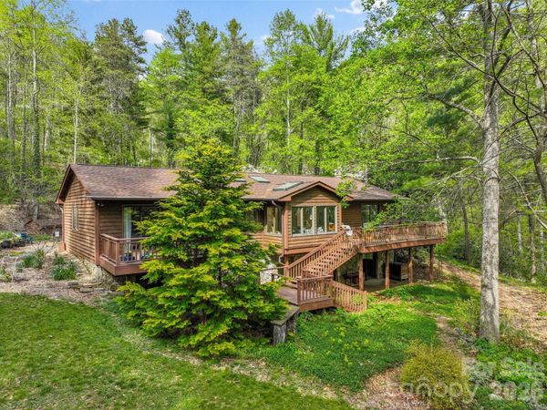 120 Carter Cove Road, Asheville, NC 28804