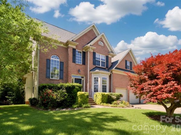 10930 Wyndham Pointe Drive, Charlotte, NC 28213