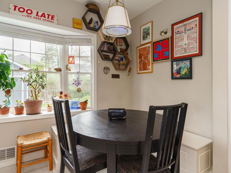 357 Fallis Road , Columbus, OH 43214 Photo 16