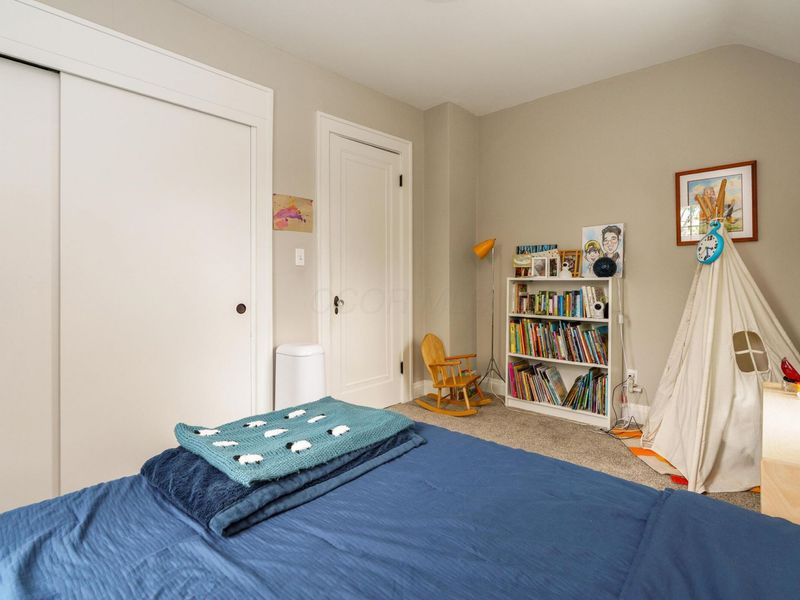 357 Fallis Road , Columbus, OH 43214 Photo 23