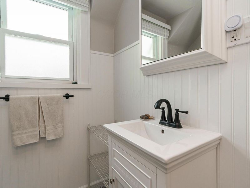 357 Fallis Road , Columbus, OH 43214 Photo 30