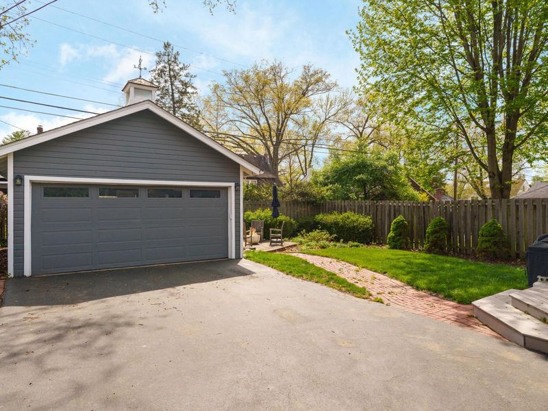 357 Fallis Road , Columbus, OH 43214 Photo 34