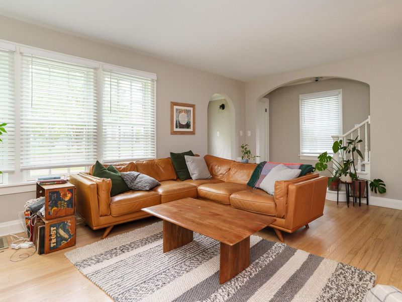 357 Fallis Road , Columbus, OH 43214 Photo 6