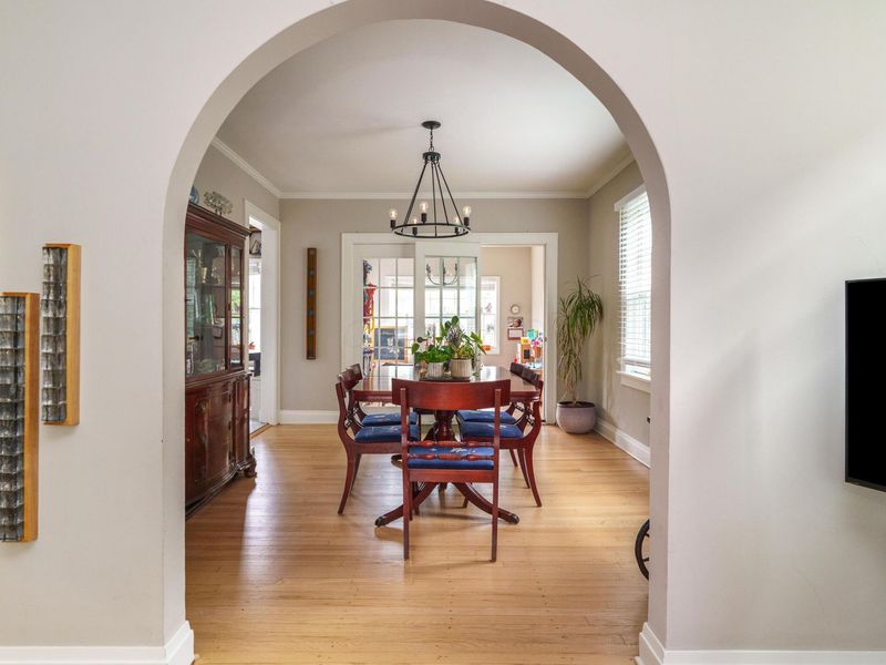 357 Fallis Road , Columbus, OH 43214 Photo 9