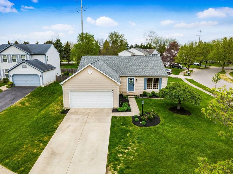 3277 Garrison Court, Hilliard, OH 43026 Photo 2