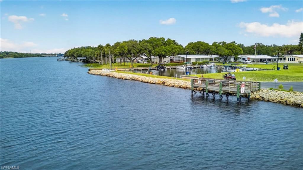 30 Aloe St, Alva, FL 33920 Photo