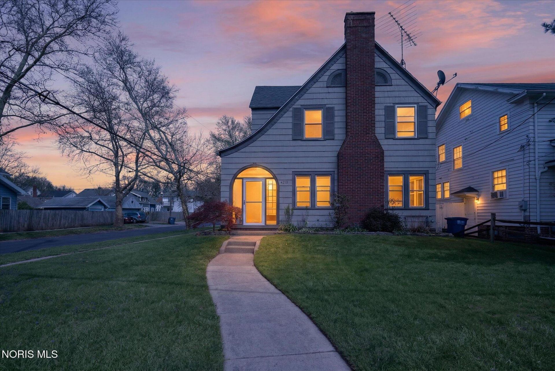 4210 Berwick Avenue , Toledo, OH 43612 Main Photo