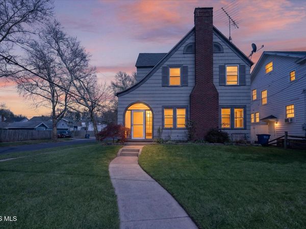 4210 Berwick Avenue , Toledo, OH 43612