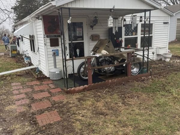 215 S Missouri Street, Atwood, IL 61913