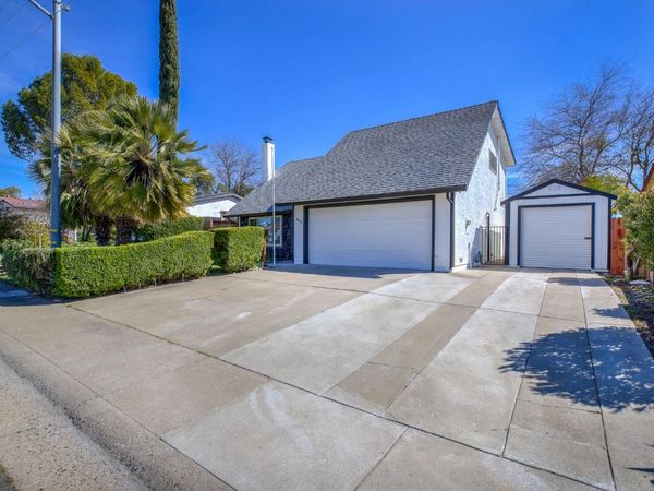 5875 Casa Grande Ave, Rocklin, CA 95677