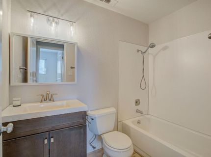 5875 Casa Grande Ave, Rocklin, CA 95677 Photo