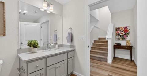 4363 Garonne Walk, Sacramento, CA 95834 Photo