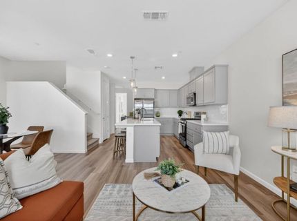 4363 Garonne Walk, Sacramento, CA 95834 Photo